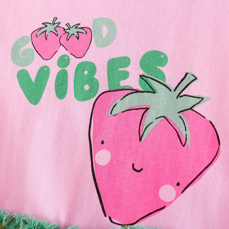 Autumn and Spring Arrival Strawberry Cartoon and Polka Dots Pattern