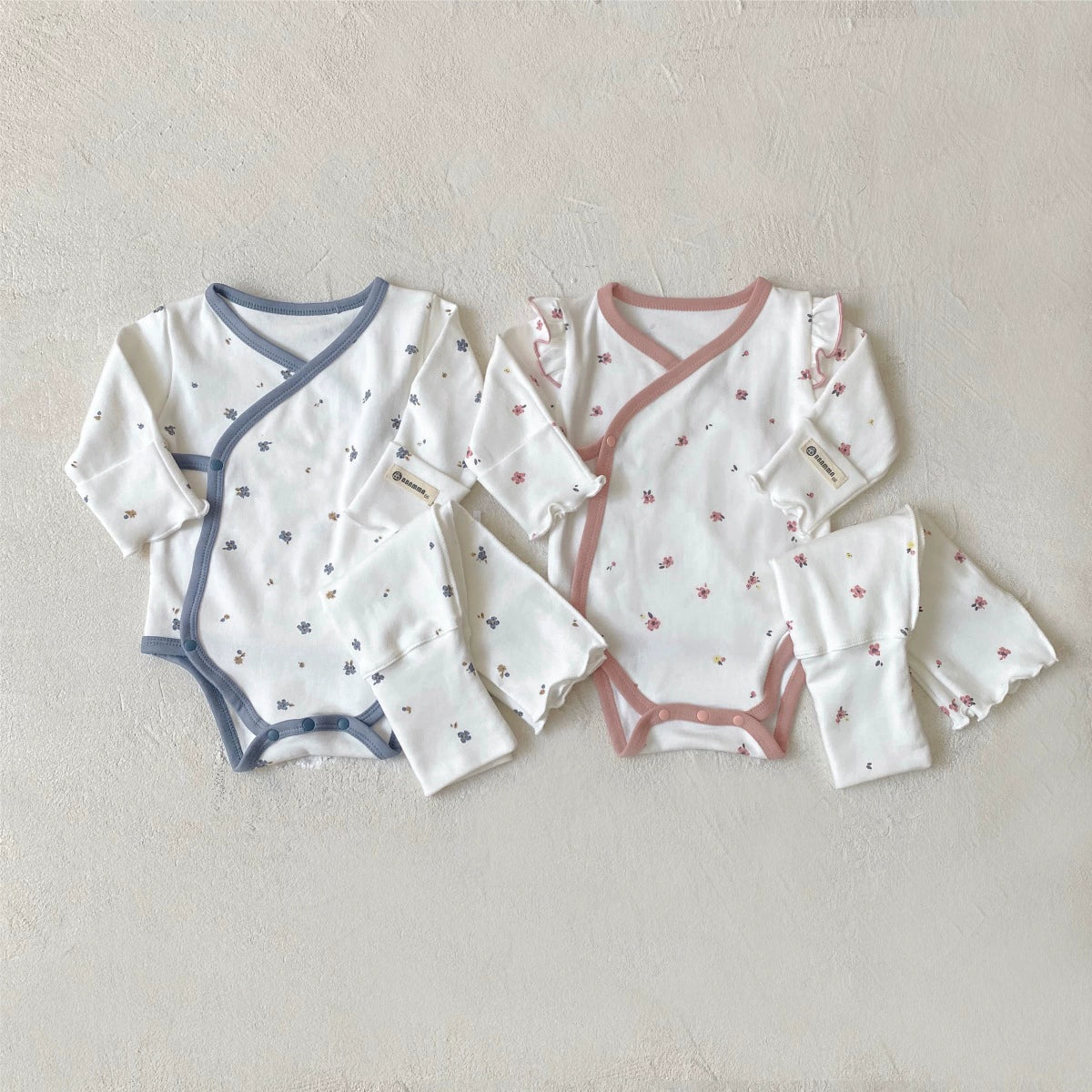 Autumn Arrival Baby Unisex Long Sleeves Floral Pattern V Neck Onesies